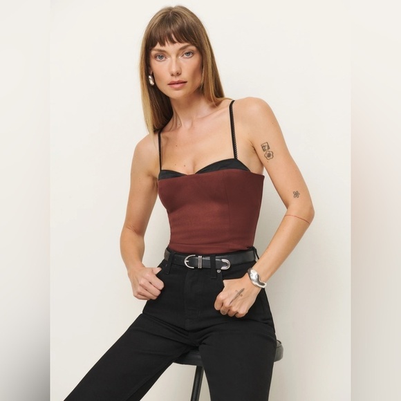 NEW Reformation Melanie Strappy Top Woven Silk Contrast Dark Red | size 0 - Picture 4 of 11